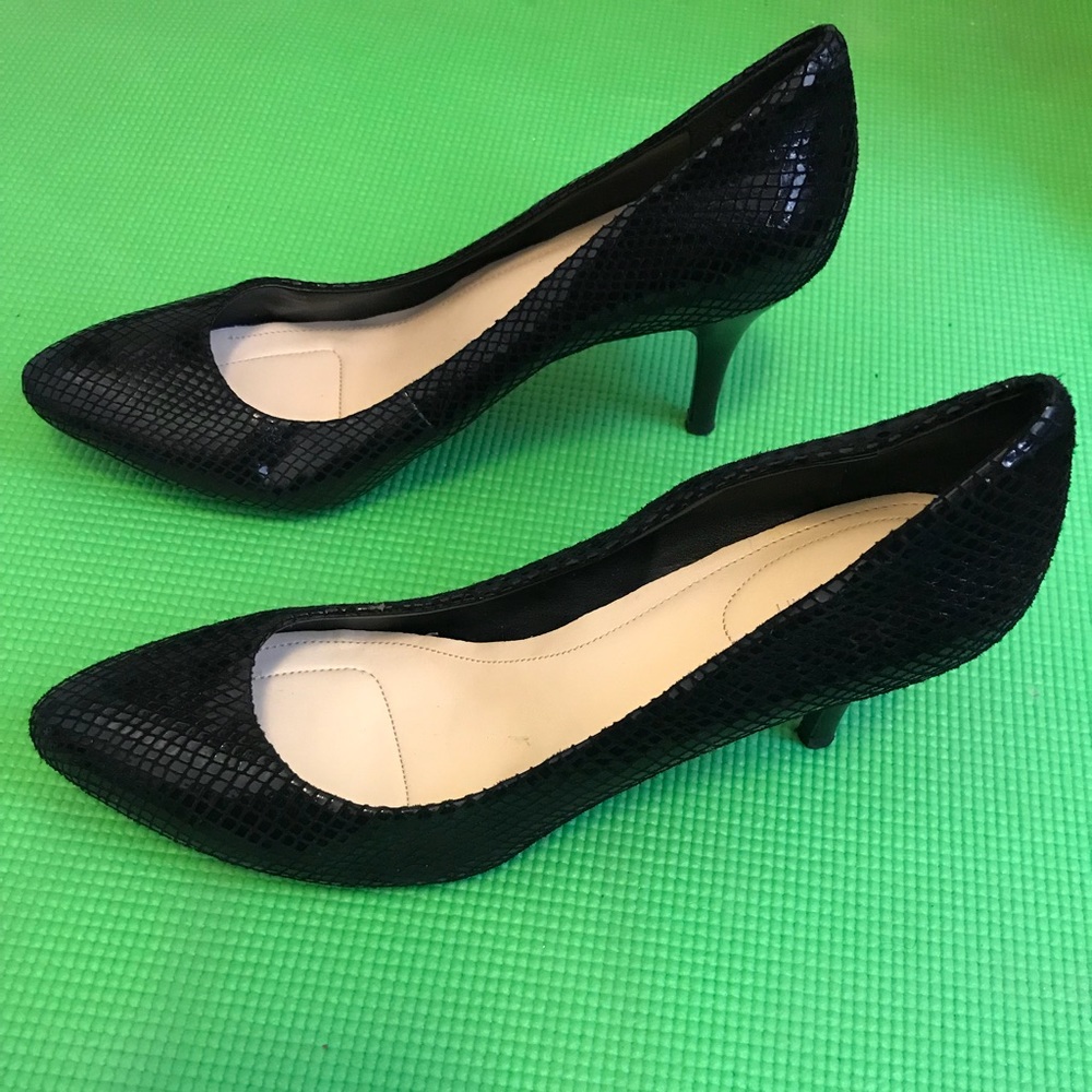 Calvin Klein Faux Snake Skin Black Heels Size 10
